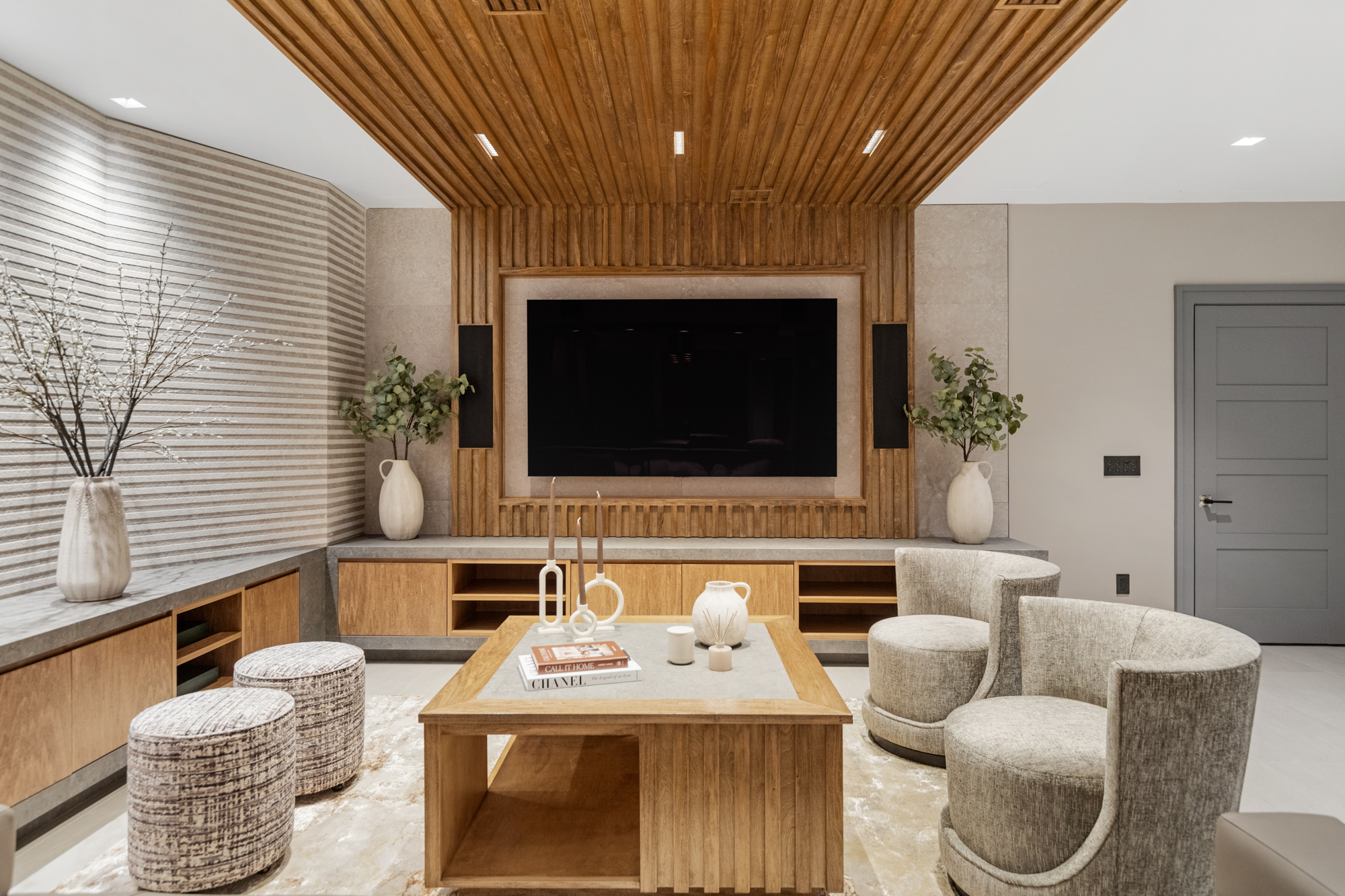 Material-led kitchen and custom craftsmanship
